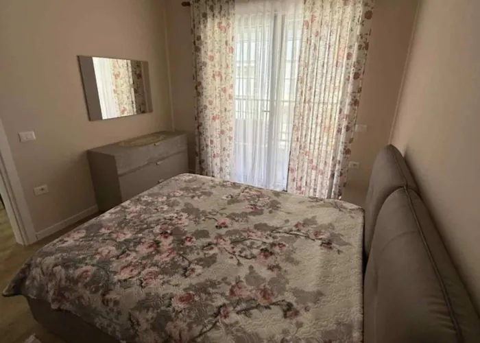 Briend's Daire Görice